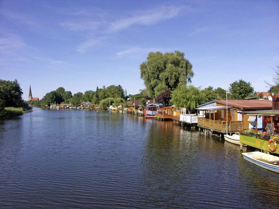 Wassergrundstücke der IG Oberwarnow (Foto: Berth Brinkmann)