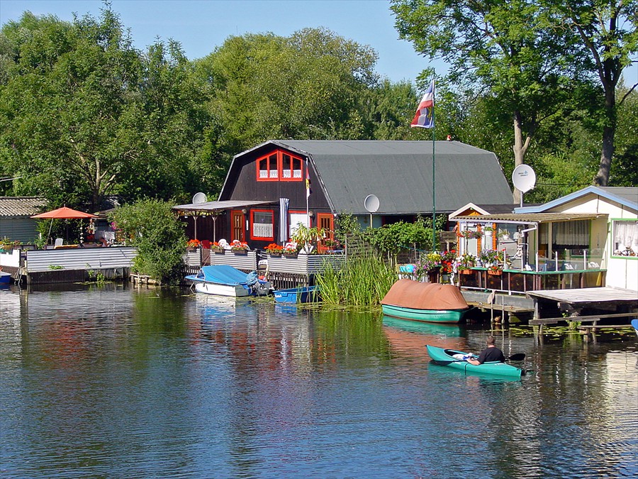 Wassergrundstücke der IG Oberwarnow (Foto: Berth Brinkmann)