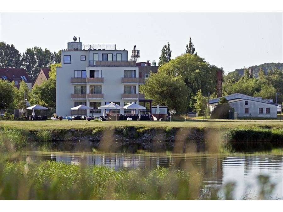 Die östlichste Ecke von Brinckmansdorf – das Hotel 'Warnow' (Foto: Berth Brinkmann)