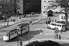 Ein Büssing-Dreiachser der Linie 3 am Steintor. (Archiv: Rostocker Nahverkehrsfreunde)