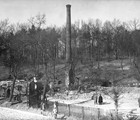 Sprengung des Schornsteins der abgebrannten Fabrik im Stadtpark von Brinckmansdorf 1928. (Foto: Sammlung Achim Merkord)