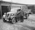 Auch ein Tempo-Lieferwagen gehörte 1937 zum Fuhrpark. (Foto: Sammlung Achim Merkord)