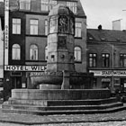 Brinckman-Brunnen auf dem Schröderplatz in Rostock (1914) von Paul Wallat (Archiv: Berth Brinkmann)